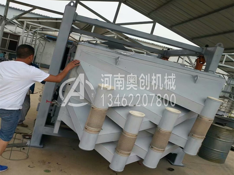 石英砂高精度分级专用方形摇摆筛设备的优势都有哪些? 石英砂高精度分级专用方形摇摆筛设备的优势都有哪些?