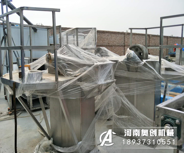 环链斗式提升机使用的圆环链型号是什么、安装时怎么安装?